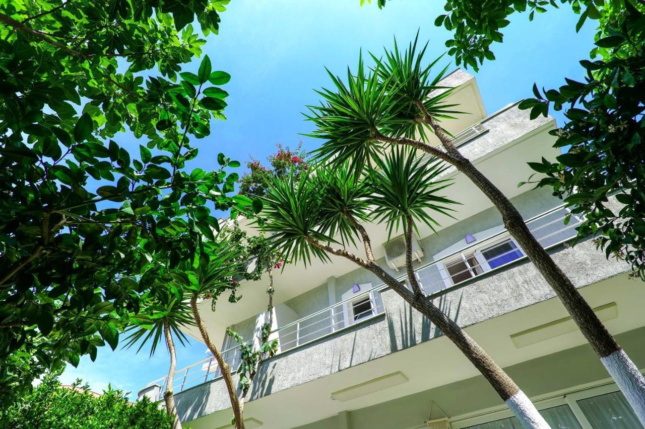 Vila Ahmeti Sarandë Exterior foto