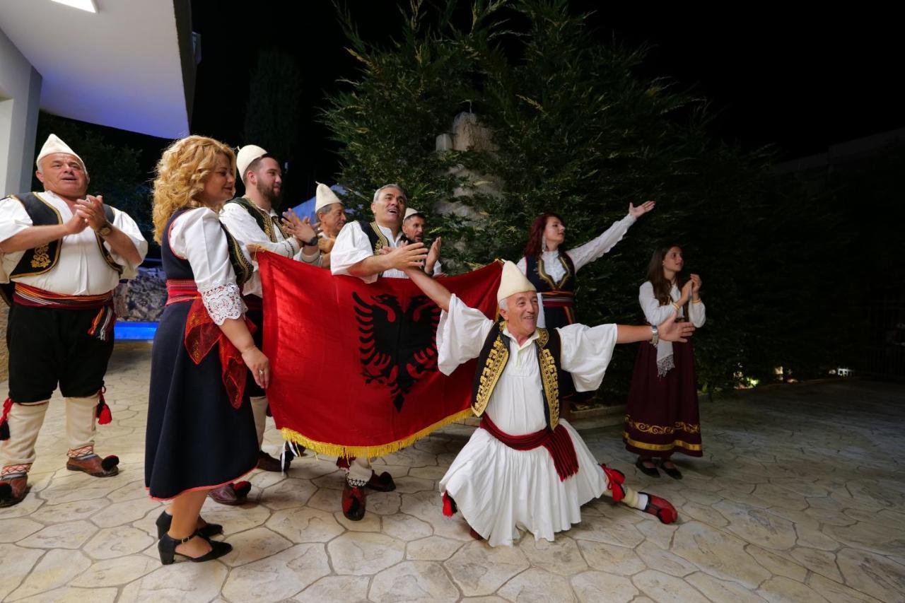 Vila Ahmeti Sarandë Exterior foto