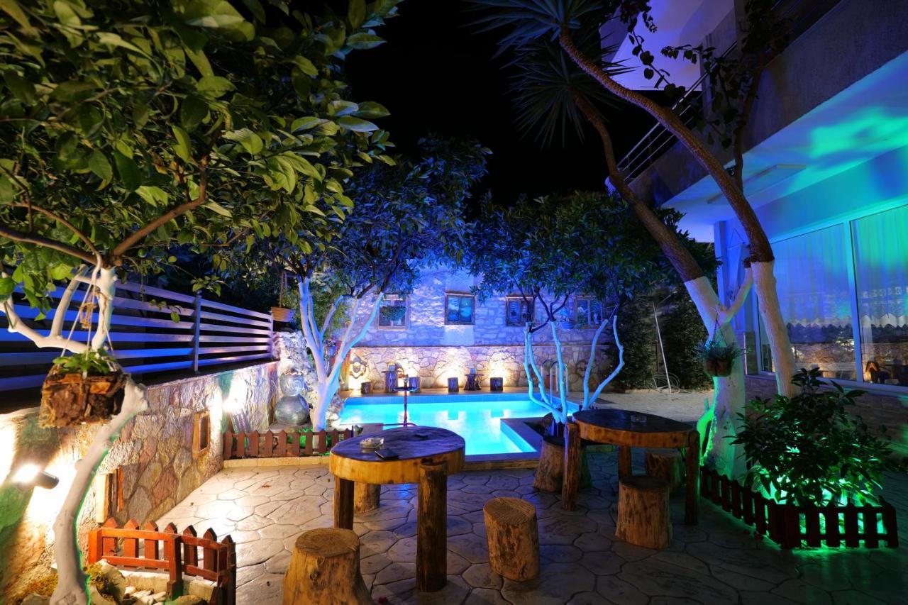Vila Ahmeti Sarandë Exterior foto
