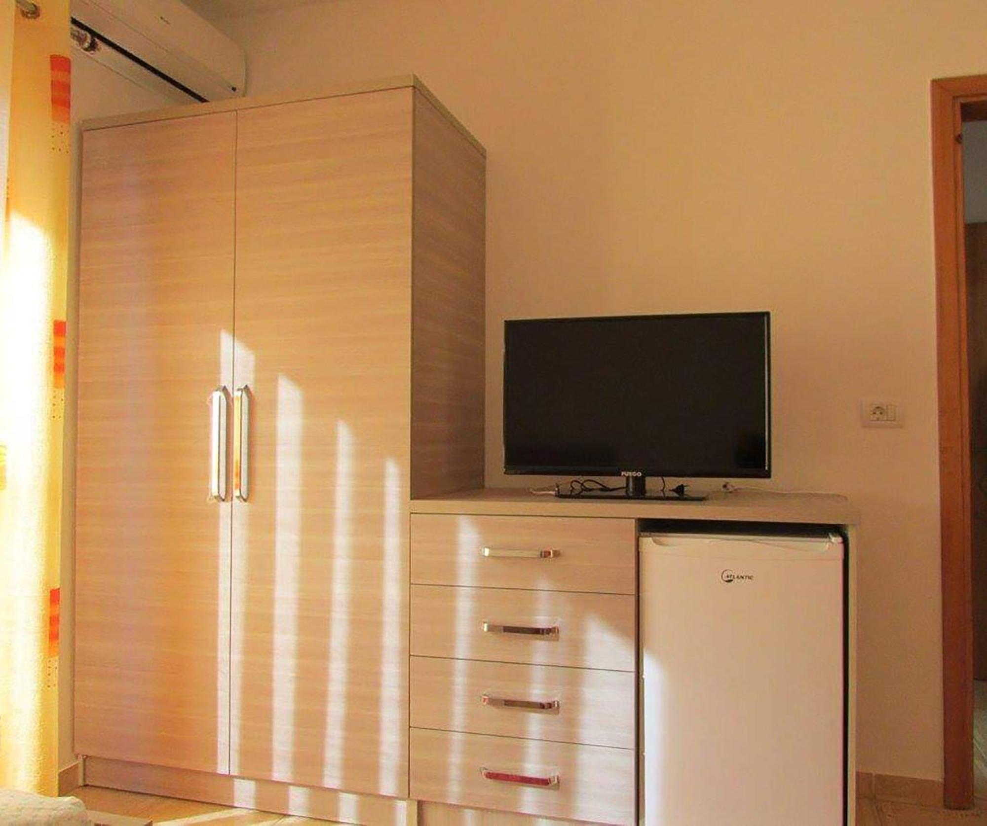 Vila Ahmeti Sarandë Exterior foto